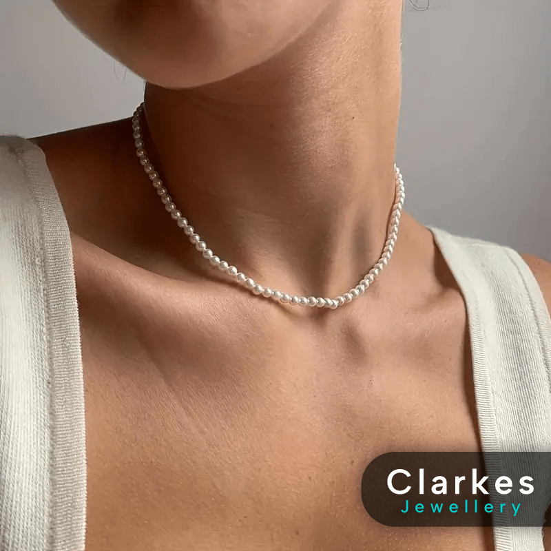 Simplistic Ladies White Pearl Necklace 16.5"