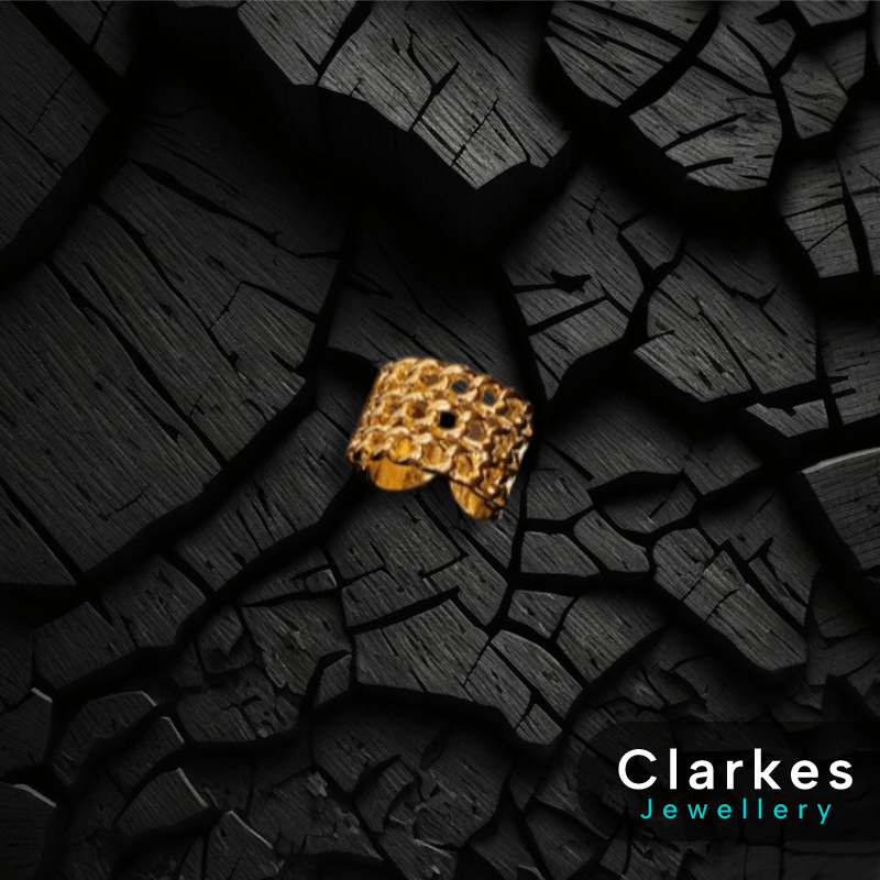 9ct Gold Plated Adjustable Keeper Style Ring - Image 2