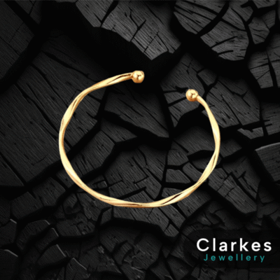 Stunning 9ct GF Ladies Adjustable Bangle Bracelet Fits Any Size