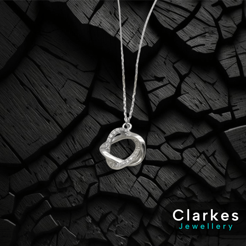 Simplistic Ladies Silver Pendant Necklace 40+7cm