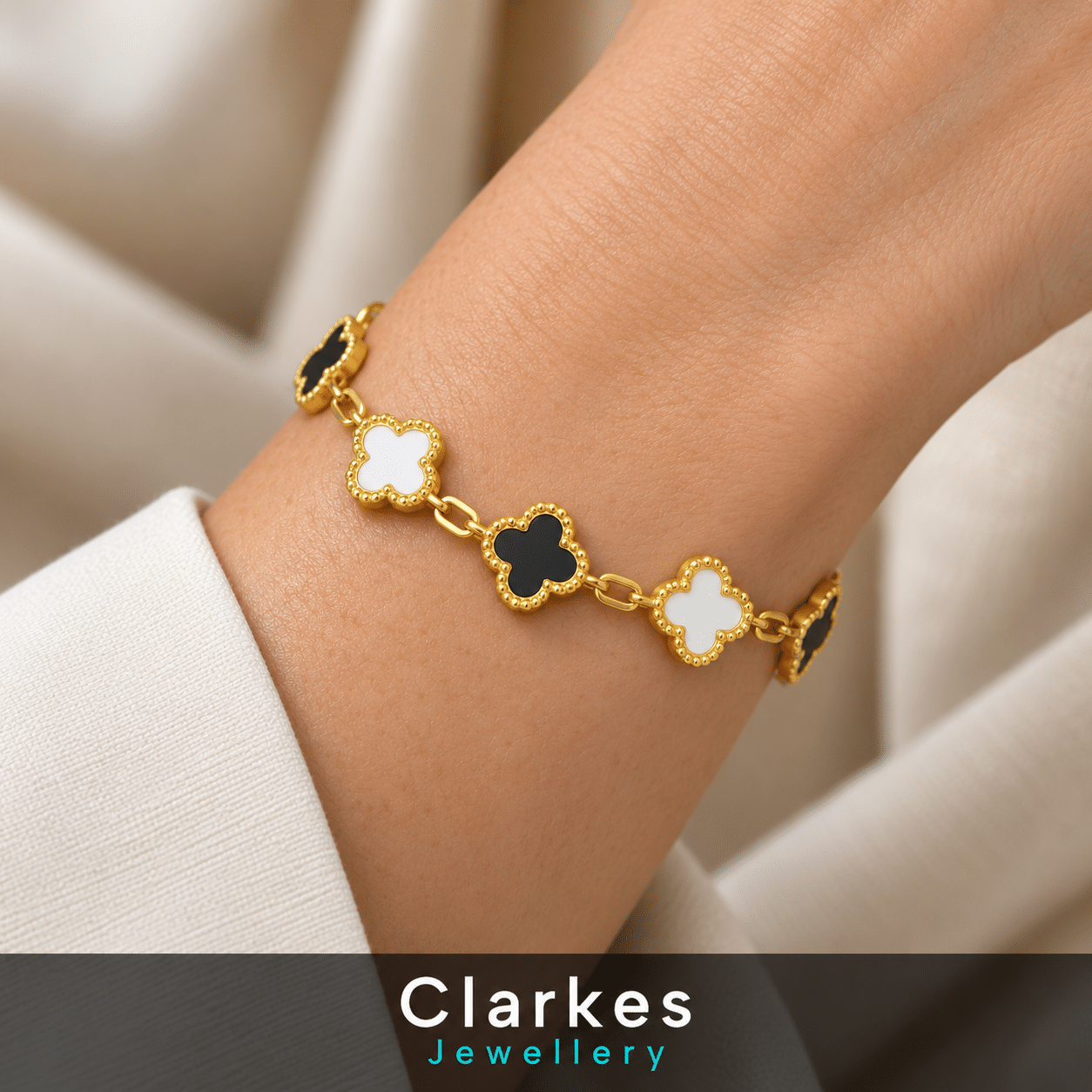 Gold Mixed Clover Bracelet – Black Onyx & White Mother of Pearl